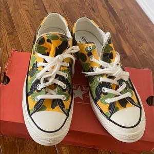 Converse CT 70 OX SZ 8 Men SZ 10 Women